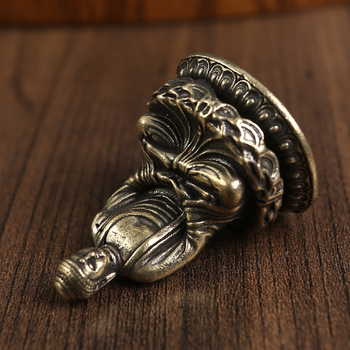 Statuie de Buddha Vairocana din cupru, finisaj patinat antic, obiect decorativ metalic