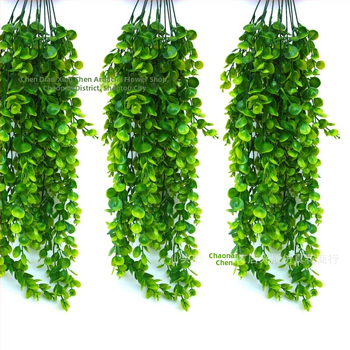 Plantă artificială de perete pentru agățat, cu frunze de eucalipt, liană cu frunze de bani și ferigă, în stil ratan
