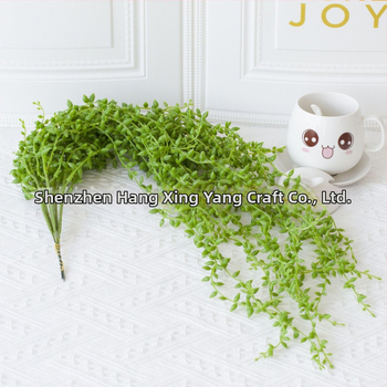 Vițe artificiale cu plante suculente pentru decor de perete la nunți