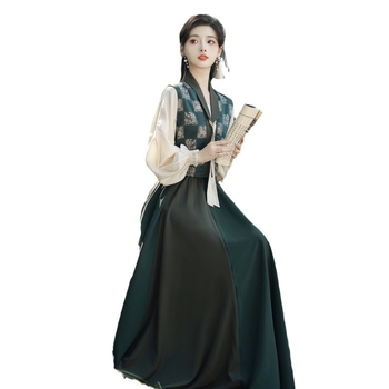 Modni Hanfu set za posao s košulom u Tang stilu i suknjom s osam panela za proljeće.
