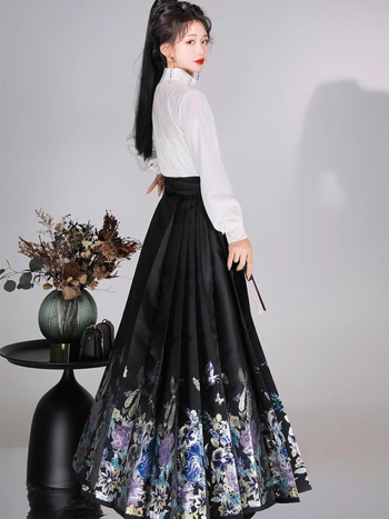 Hanfu za žene: Ming stil Han elemenata, bluza sa stojećim ovratnikom i suknja s ukrasom od perlama, ljeto