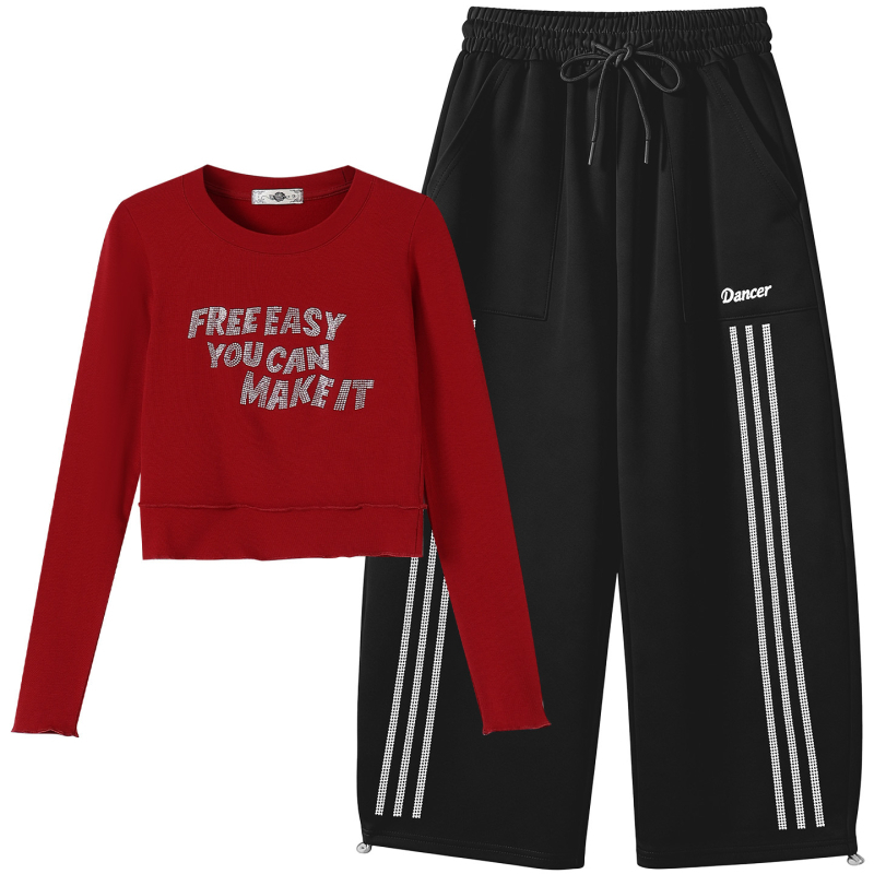 2026 tavaszi női sportos szett: vékony fleece anyagú strasszos T-Shirt és ívelt szélű nadrág, két darabos szett karcsúsító hatással
