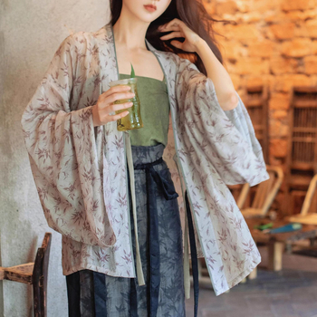 Hanfu set u kineskom stilu: top s plisiranom suknjom i naramenicama, detalj od bambus čvora, nadahnut dinastijama Wei i Jin