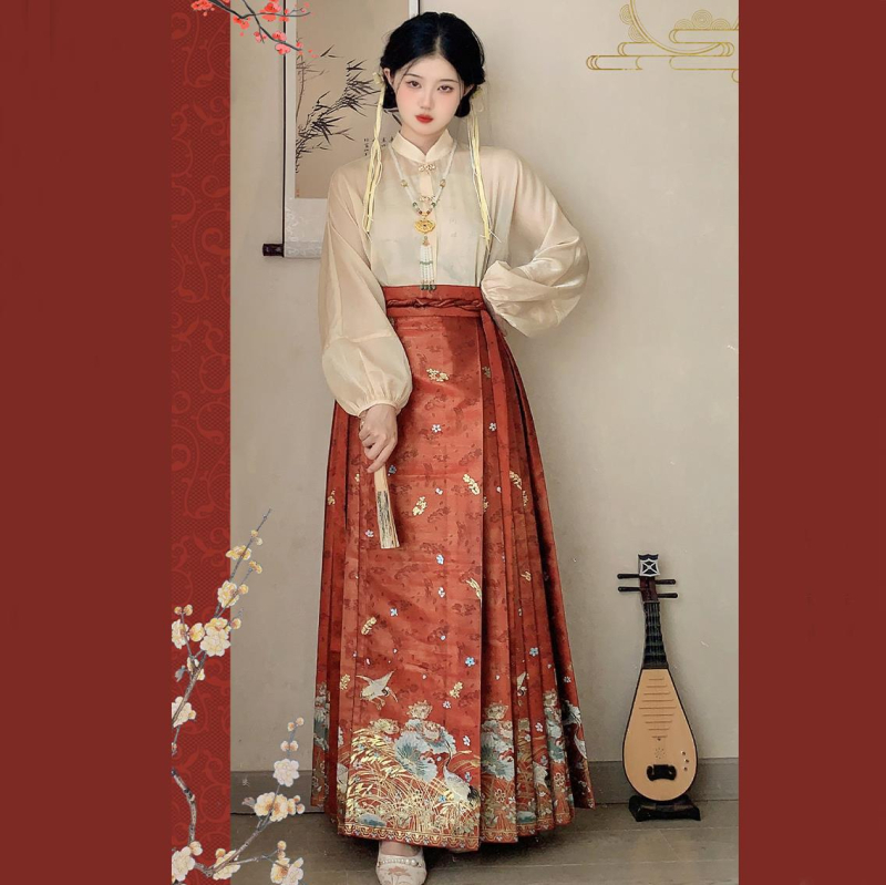 Plus-size Hanfu set u Ming stilu sa zlatom prešivanim i suknjom horse-face uz cvjetnu izvezenu