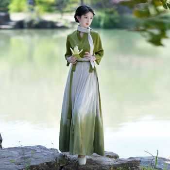 2026 Novi kineski stil satenski Hanfu set sa suknjom s atramentnim gradijentom i topom s polugolim rukavima, uz traku