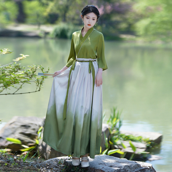 2026 Novi kineski stil satenski Hanfu set sa suknjom s atramentnim gradijentom i topom s polugolim rukavima, uz traku