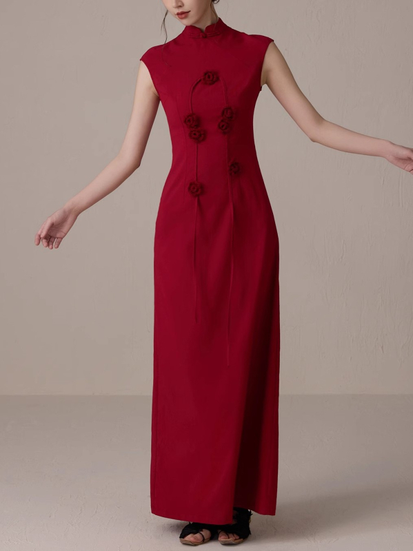 Nova haljina cheongsam u kineskom stilu s crvenim cvjetnim uzorkom za žene, 2025.
