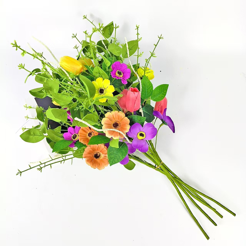 Buchet de lalele primăvară-vară, flori artificiale de mătase, accente cu margaretă