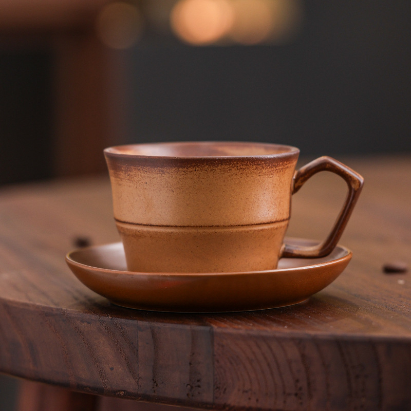 Set ceramic de cafea cu ceașcă și farfurioară, stil retro, latte art, culoare solidă, logo personalizabil