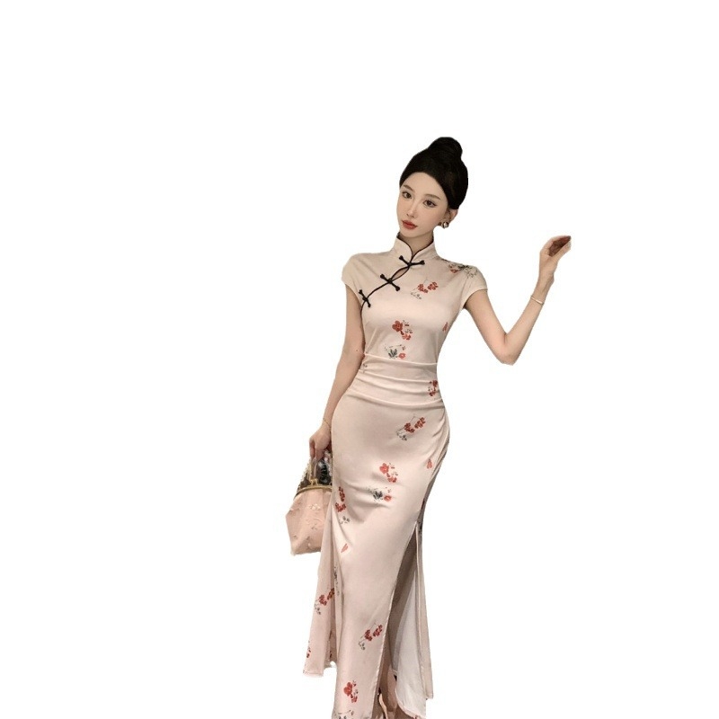Nova kineska stil qipao haljina s stojećim ovratnikom, kratki rukavi, visokim strukom, midi duljine, poliester