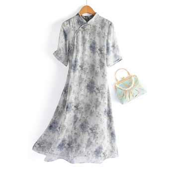 Haljina od Mulberry Silk s cvjetnim uzorkom, stojeći ovratnik, kratki rukavi, A-linija, midi duljina