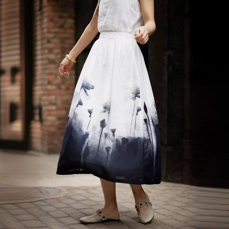 Ljetna suknja od ramije s tie-dye printom u ink-wash stilu, slobodan kroj, midi duljina