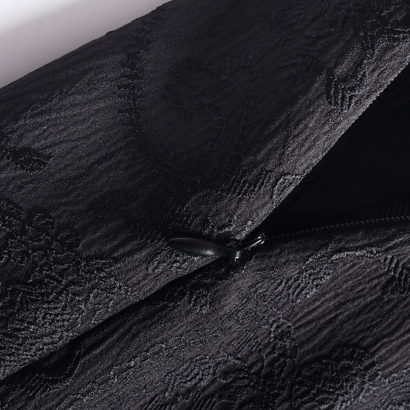 Jacquard suknja s visokim strukom, midi duljine, elegantan uredski stil, nadahnjena kineskom modom, proljeće 2025