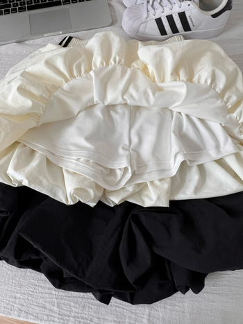 Suknja s leggingama, verzija 2.0 – pufasta midi suknja