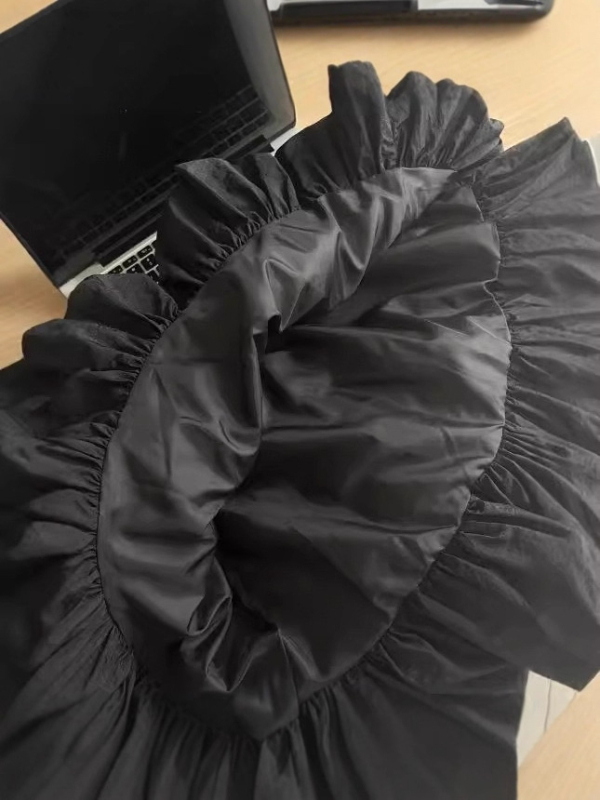 Suknja s leggingama, verzija 2.0 – pufasta midi suknja