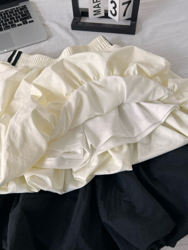 Suknja s leggingama, verzija 2.0 – pufasta midi suknja