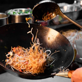 Wok din fier forjat, fără acoperire, pentru uz comercial, ușor și subțire, pentru prăjirea orezului.