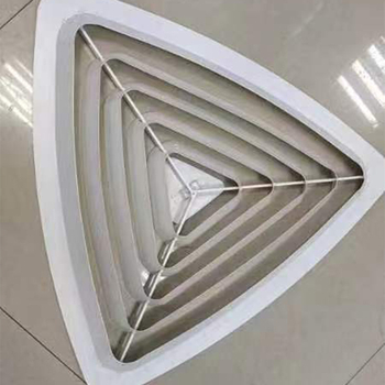 Difuzor triunghiular din aliaj de aluminiu, lamelat pentru ventilație, ieșire pentru conducta de evacuare a sistemului de climatizare central