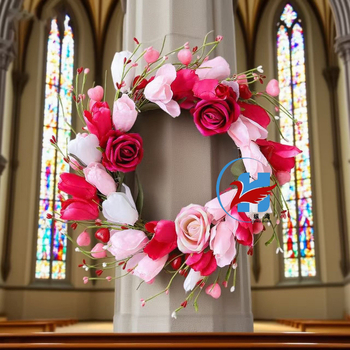 Ghirlandă de ușă din trandafiri și lalele artificiale — decor romantic pentru nunți de Ziua Îndrăgostiților