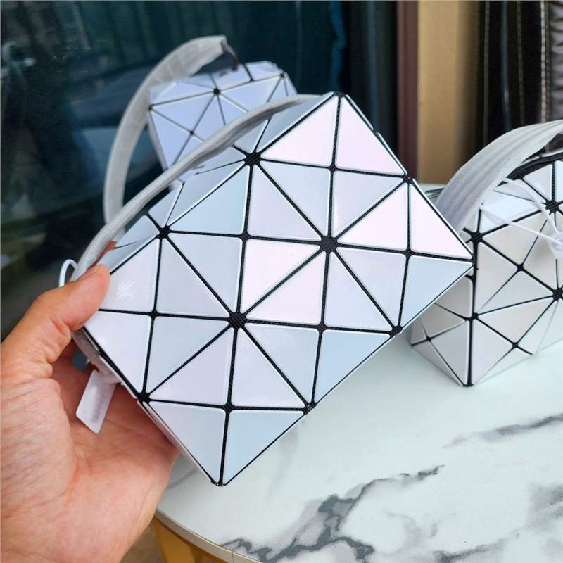 Ženska crossbody torba s geometrijskim rombom, mala kvadratna PVC torba sa zatvaračem