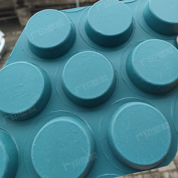 Placă de drenaj HDPE pentru subsol, suprafață concav-convexă, filtrare apă și barieră pentru rădăcini, personalizabilă