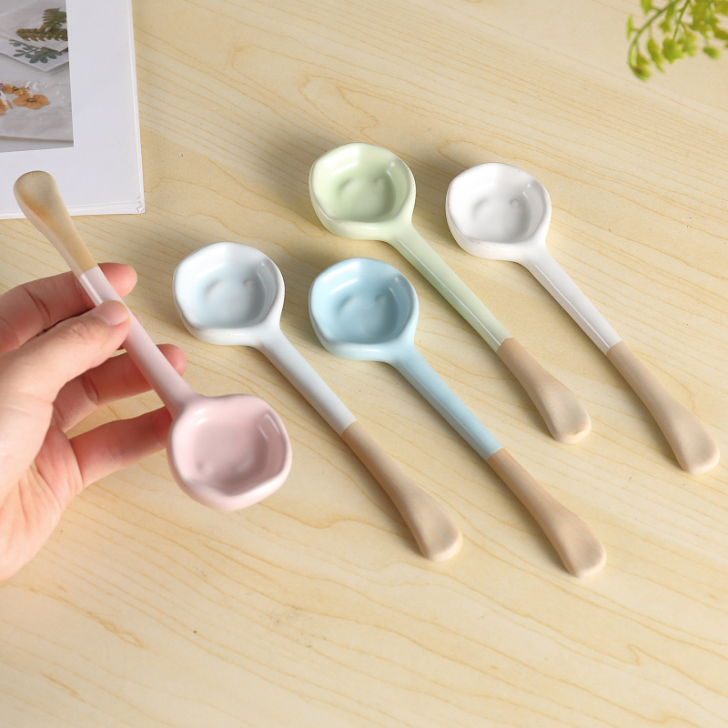 Lingură de amestec cafea, inspirată de macarons, lucrată manual, cu design ușor strâmb, mâner lung, ceramică, potrivită pentru desert și supă