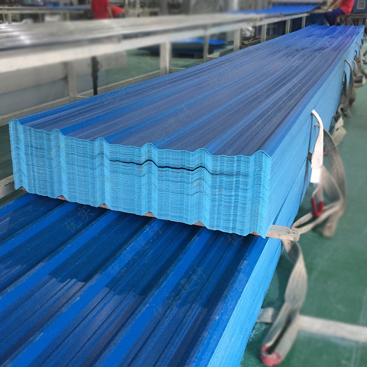 Țigle PVC ondulate cu izolație și placă izolatoare din plastic