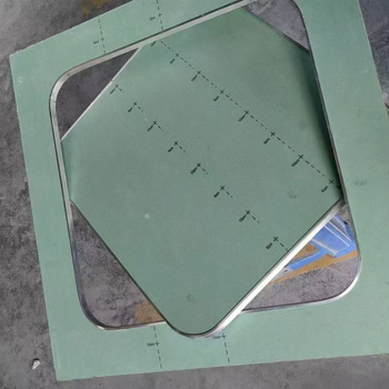 Panou de acces din gips-carton, în formă de arc, pentru plafoane ascunse, întreținere HVAC