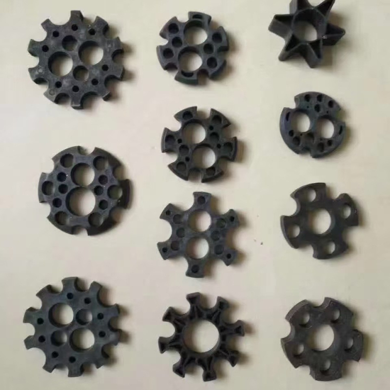 Kit plastic pentru montaj cablu de ancorare: inel de suspensie, suport de centrare, inel de extindere, suport pentru sârmă din oțel și tampon plastic hexagonal în formă de floare