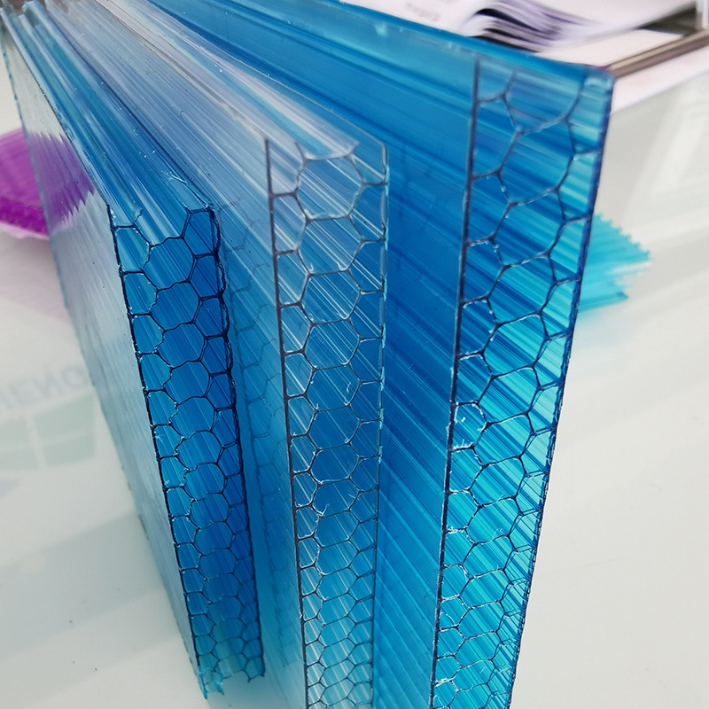Panou de iluminat din policarbonat cu structură fagure, 8 mm, două straturi, transparent, culoare albastru lacustru