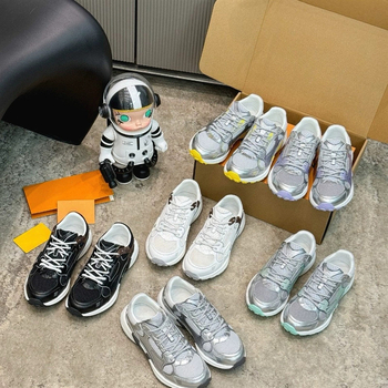 Magasító talpú dad shoes stílusú sportcipő, lélegző hálós felső, fehér női sportcipő
