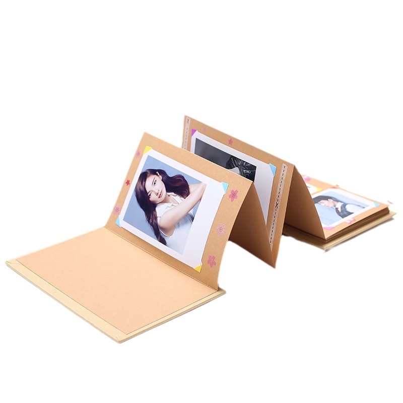 Album foto DIY în stil acordeon cu pagini pliabile — cadou handmade pentru cupluri, prieteni și colegi de clasă