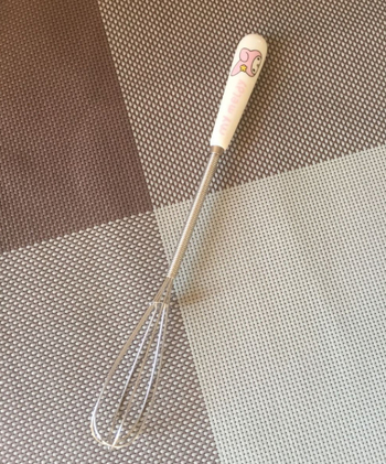Bețișor de ouă manual cu mâner ceramic, compact, din oțel inoxidabil, pentru prăjituri și fursecuri