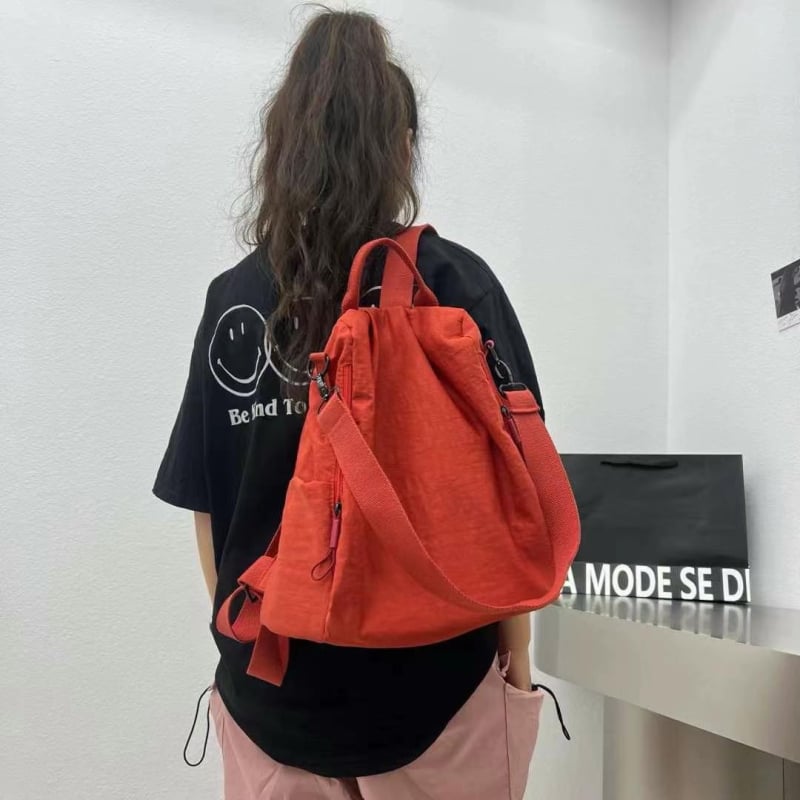 Νέος μοντέρνος ελαφρύς σάκος πλάτης για ταξίδι από νάιλον καμβά, καθημερινός και ευέλικτος για εξορμήσεις στη φύση
