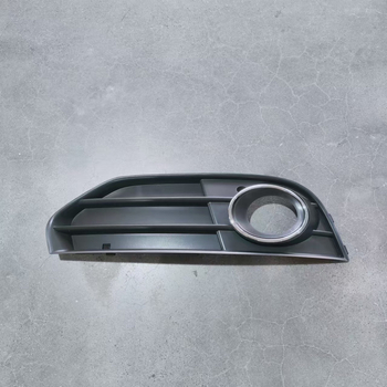 Audi A4 B8 ködlámpa keret és grille (2010-2016) 8K0807681 8K0807682