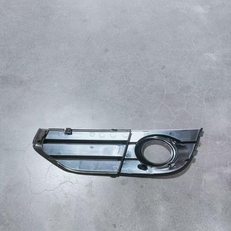 Audi A4 B8 ködlámpa keret és grille (2010-2016) 8K0807681 8K0807682