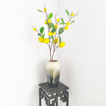 Buchet de ramuri de lămâie artificiale cu zece lămâi artificiale și boabe galbene