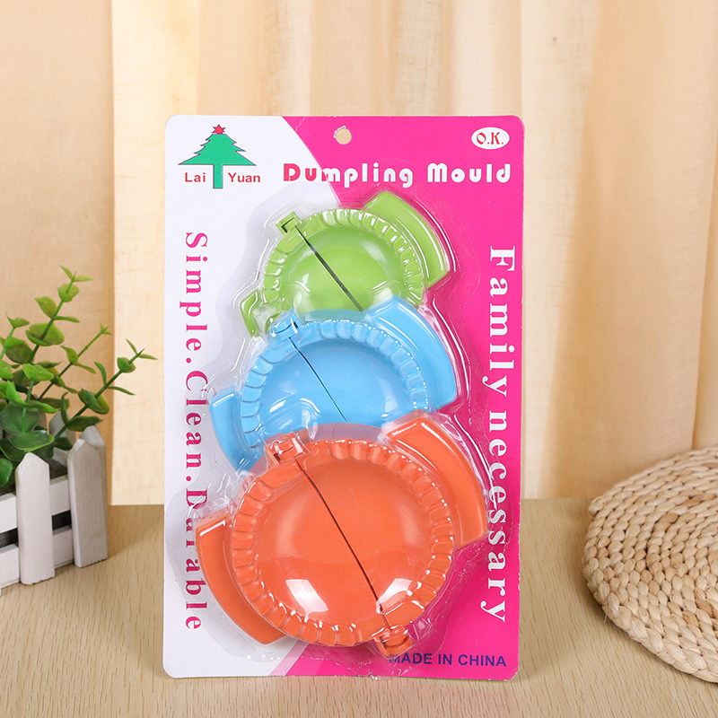 Mașină manuală pentru găluște – clips din plastic și matriță