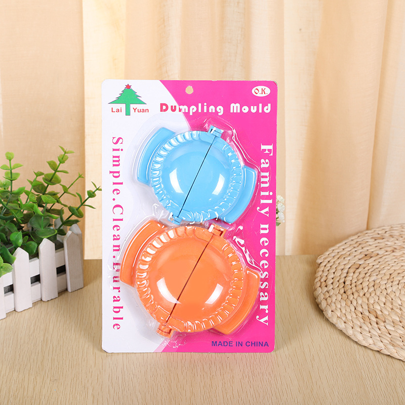 Mașină manuală pentru găluște – clips din plastic și matriță
