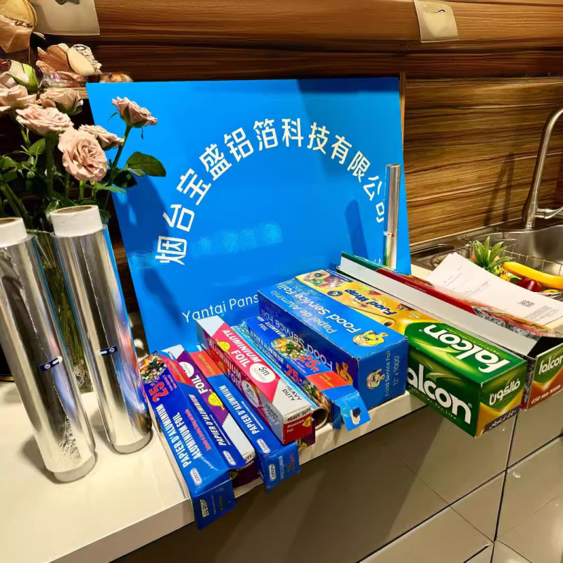 Folie de aluminiu alimentară, uz casnic – rolă mare pentru grătar și cuptor, 0,015 mm, rezistentă la temperatură, antiaderent