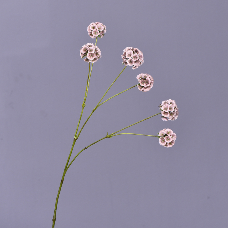 Floare de mătase într-un ghiveci albastru — aranjament floral artificial, pentru nunți și ședințe foto