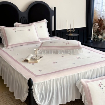 Set de pat trei piese, stil franțuzesc prințesă, material răcoros ice-silk, fustă de pat cu dantelă, clasă A matern/bebeluș