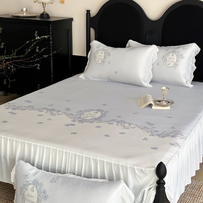 Set de pat trei piese, stil franțuzesc prințesă, material răcoros ice-silk, fustă de pat cu dantelă, clasă A matern/bebeluș