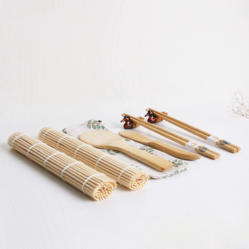 Set de unelte pentru sushi, 9 piese: mat alb pentru rularea sushi, bețe pentru sushi, lamă, lingură de orez, sac din pânză, suport pentru rață