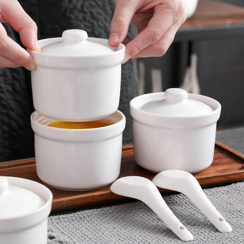 Oală ceramică de tocană de 4 inci, cu lingură – 1 set