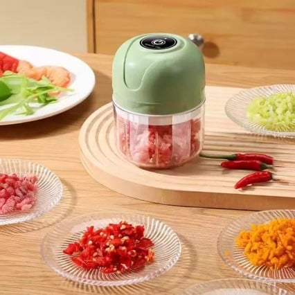 Măcinător electric de usturoi, tocător de bucătărie compact, procesator de hrană pentru bebeluți și măcinător multifuncțional de carne