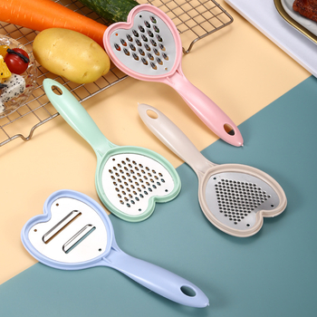 Set de bucătărie din oțel inoxidabil, în formă de inimă, patru piese: curățător, răzător, tăietor și râșniță manuală pentru ghimbir