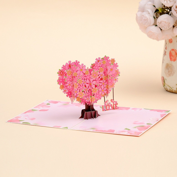 Felicitare 3D romantică cu flori de cireș și inimă, tăiere manuală din hârtie