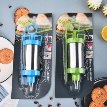 Set pistol de decorare biscuiți cu vârfuri pentru ornare și spatulă