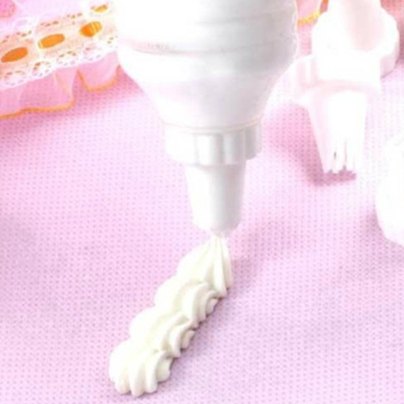 Set fondant pentru tort – 8 duze din plastic înlocuibile pentru decorare cu cremă DG18004